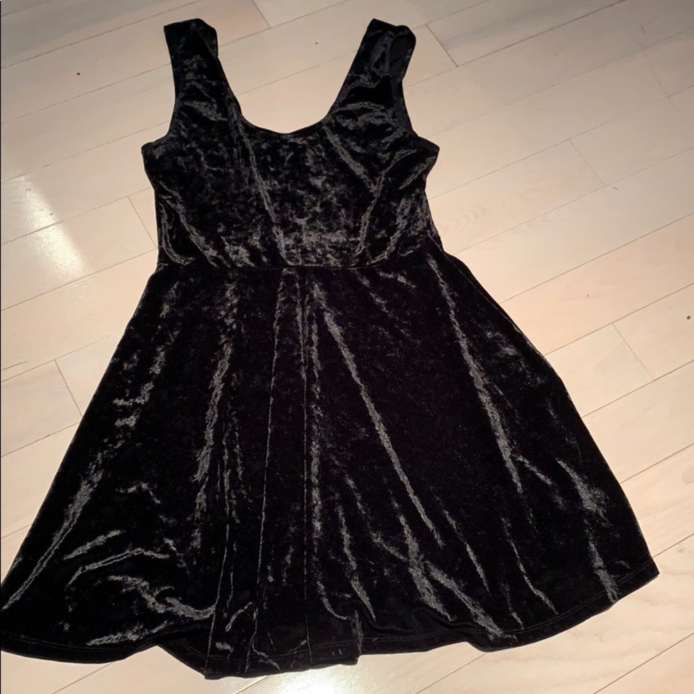 Black Velour Dress Size M